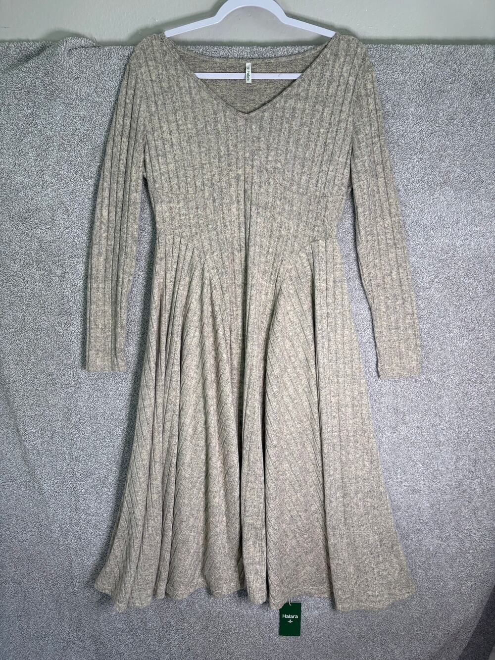 Halara Ribbed V Neck Fit Flare Midi Dress L NWT Taupe